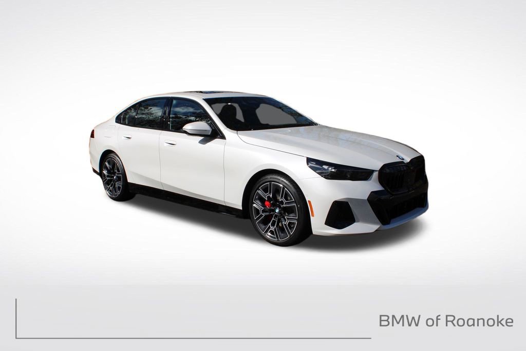 New 2026 BMW 530i xDrive w/ M Sport Package