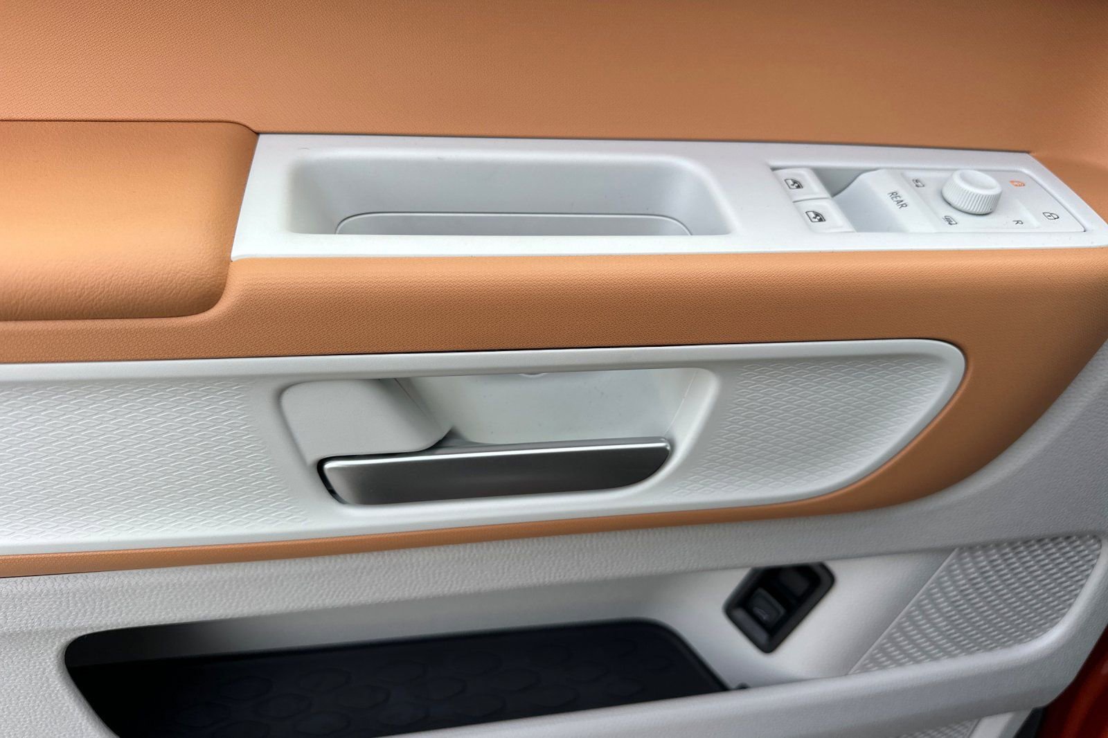 New 2025 Volkswagen ID. Buzz 1st Edition image 9