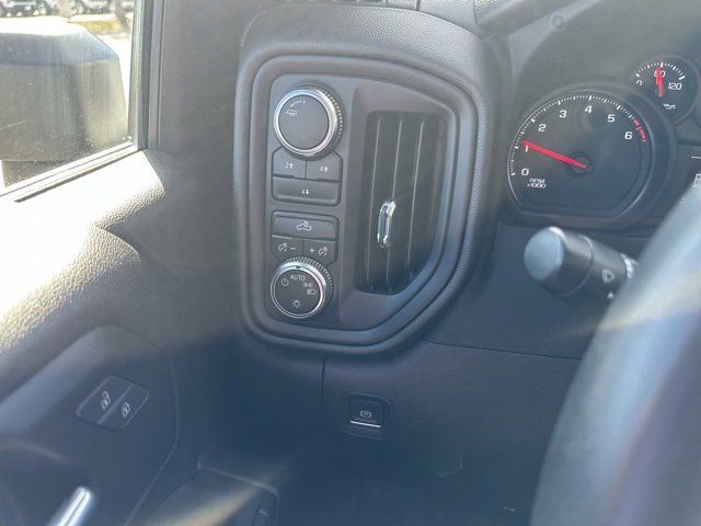 Used 2023 GMC Sierra 2500 Pro image 13