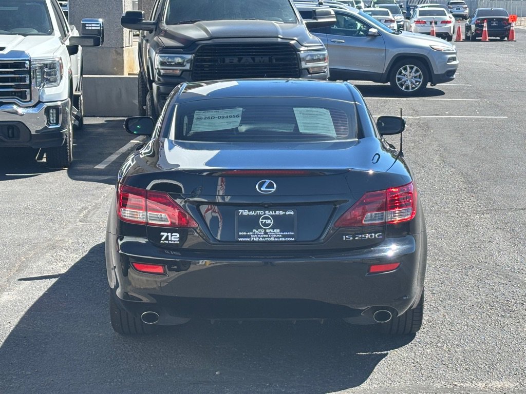 Used 2014 Lexus IS 250C w/ Luxury Package RWD image 40