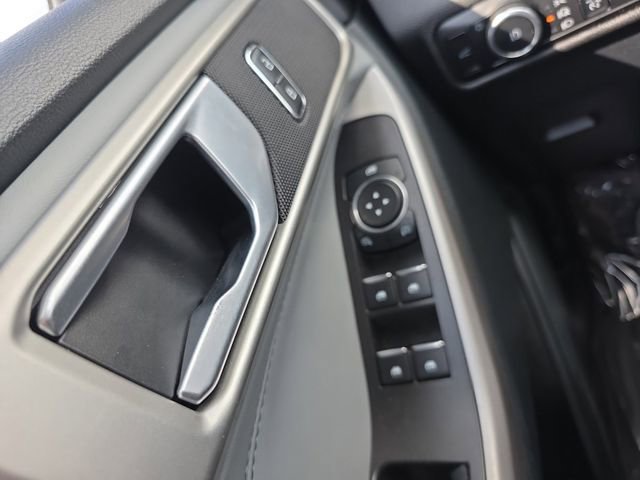 Used 2023 Ford Explorer XLT w/ Equipment Group 202A image 11
