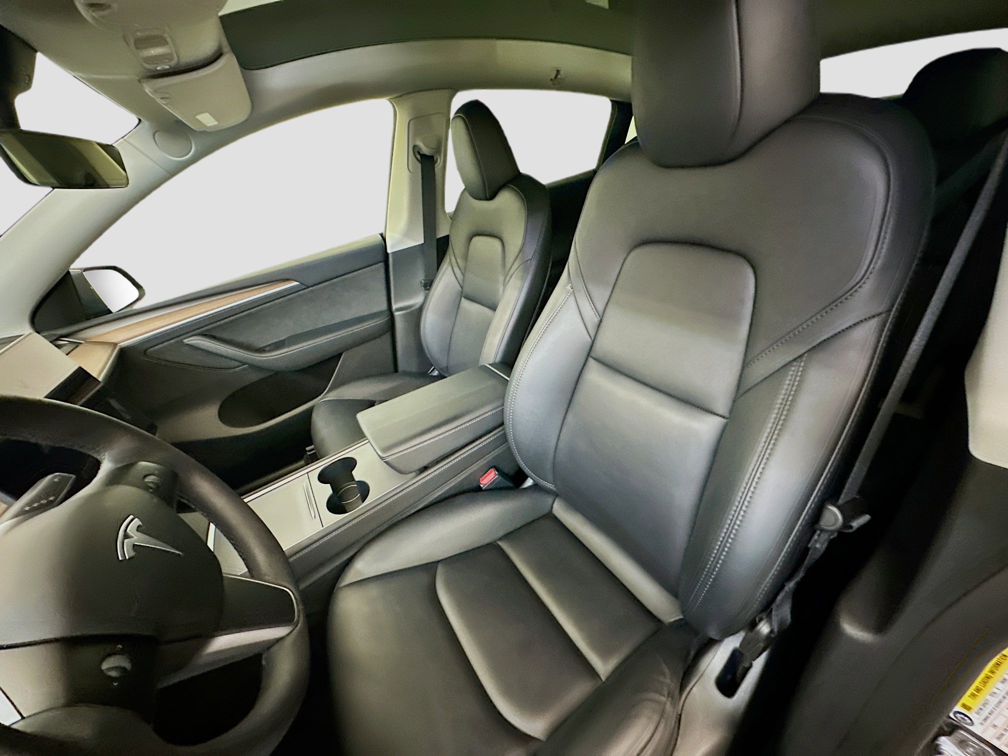 Used 2023 Tesla Model Y Long Range image 13