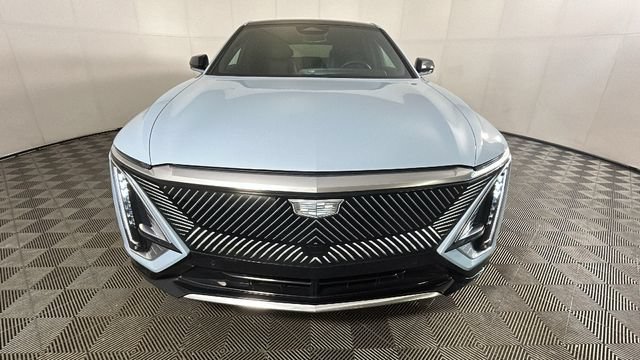 Used 2024 Cadillac Lyriq Tech AWD/4WD image 7