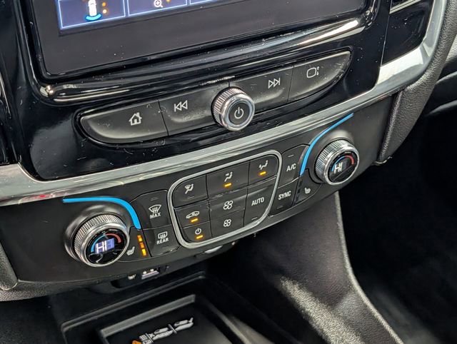 Used 2023 Chevrolet Traverse LT w/ LT Premium Package image 28