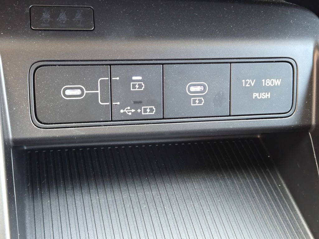 Certified 2024 Hyundai Kona SEL image 19