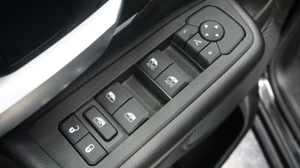 New 2025 RAM 1500 Big Horn image 30