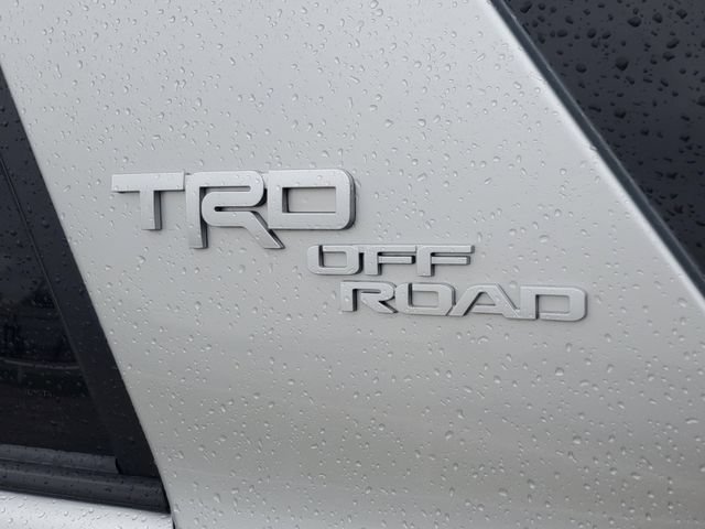 Used 2023 Toyota 4Runner TRD Off-Road AWD/4WD image 7