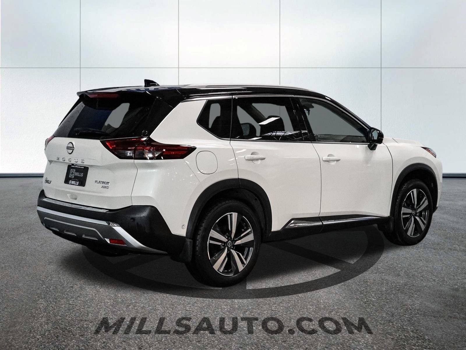 Used 2023 Nissan Rogue Platinum w/ Platinum Premium Package AWD/4WD image 8