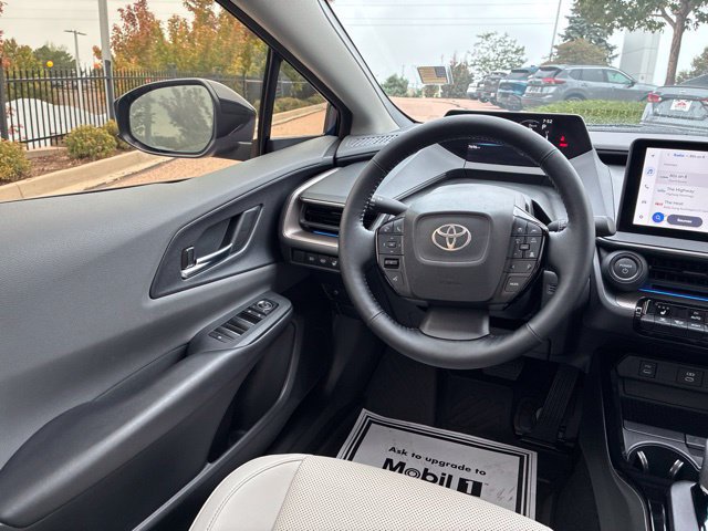 Used 2026 Toyota Prius XLE FWD image 22