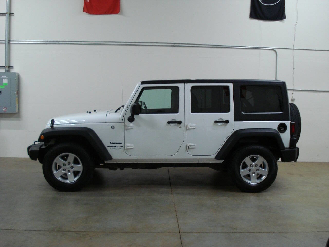 Used 2017 Jeep Wrangler Unlimited Sport w/ Quick Order Package 24S
