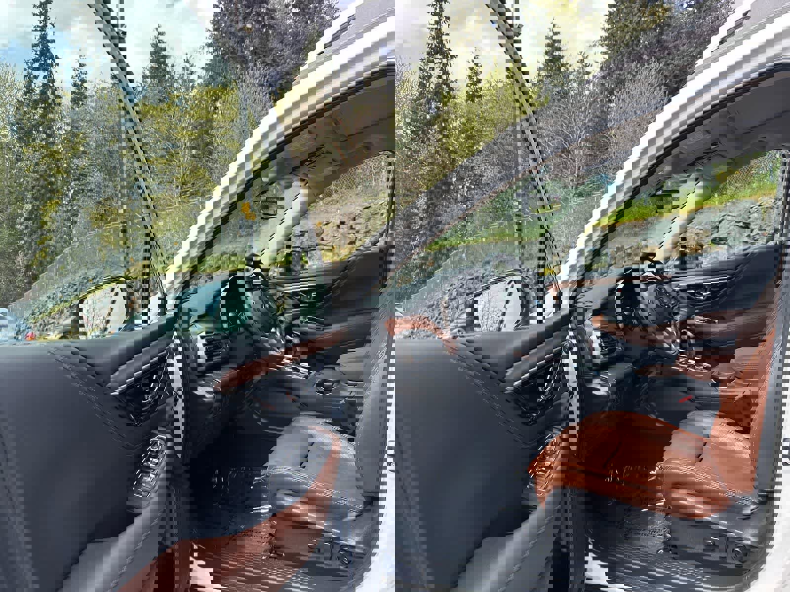 Certified 2021 Subaru Outback Touring XT image 18