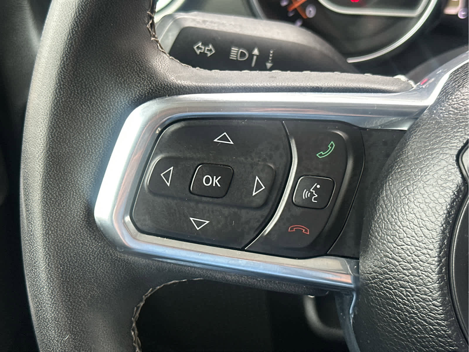 Used 2023 Jeep Gladiator Overland AWD/4WD image 30