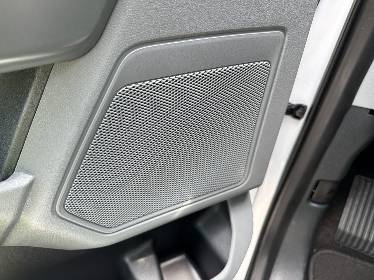 Used 2024 Ford F150 XLT RWD image 17