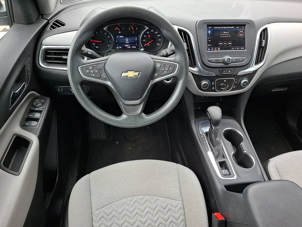 Used 2023 Chevrolet Equinox LS w/ LS Convenience Package FWD image 11