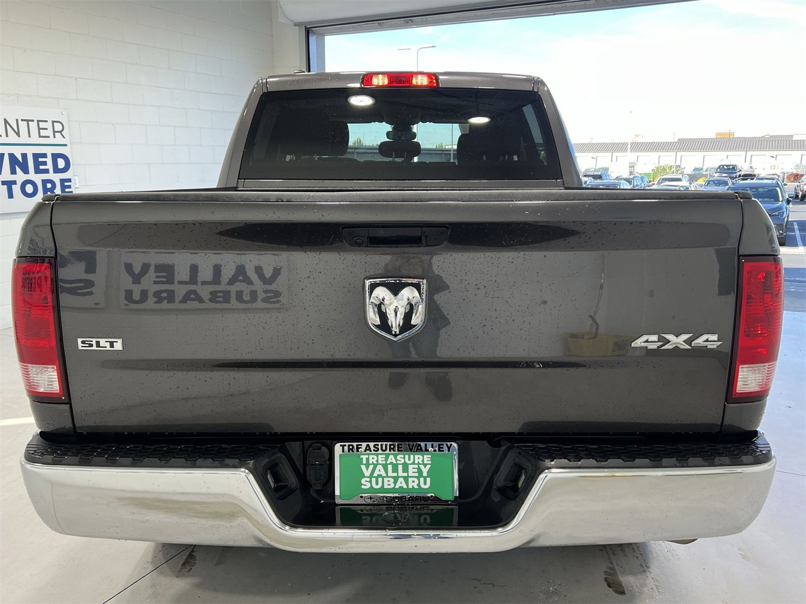 Used 2023 RAM 1500 Classic SLT image 7