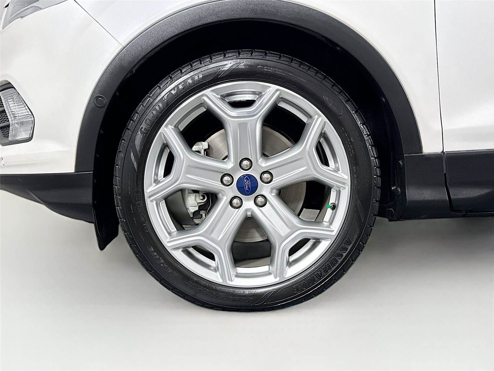 Used 2019 Ford Escape Titanium FWD image 44
