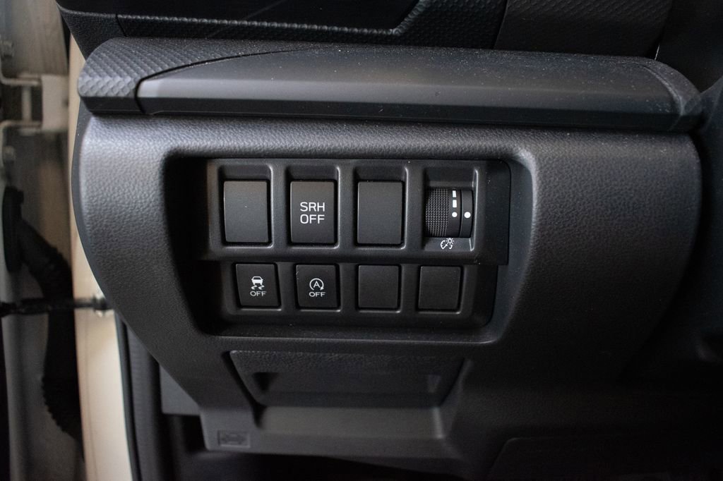 Used 2023 Subaru Forester AWD/4WD image 20