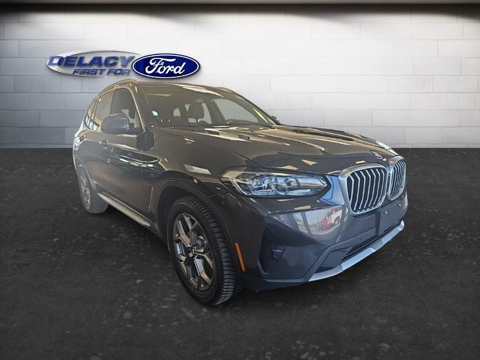 Used 2022 BMW X3 xDrive30i w/ Convenience Package image 9