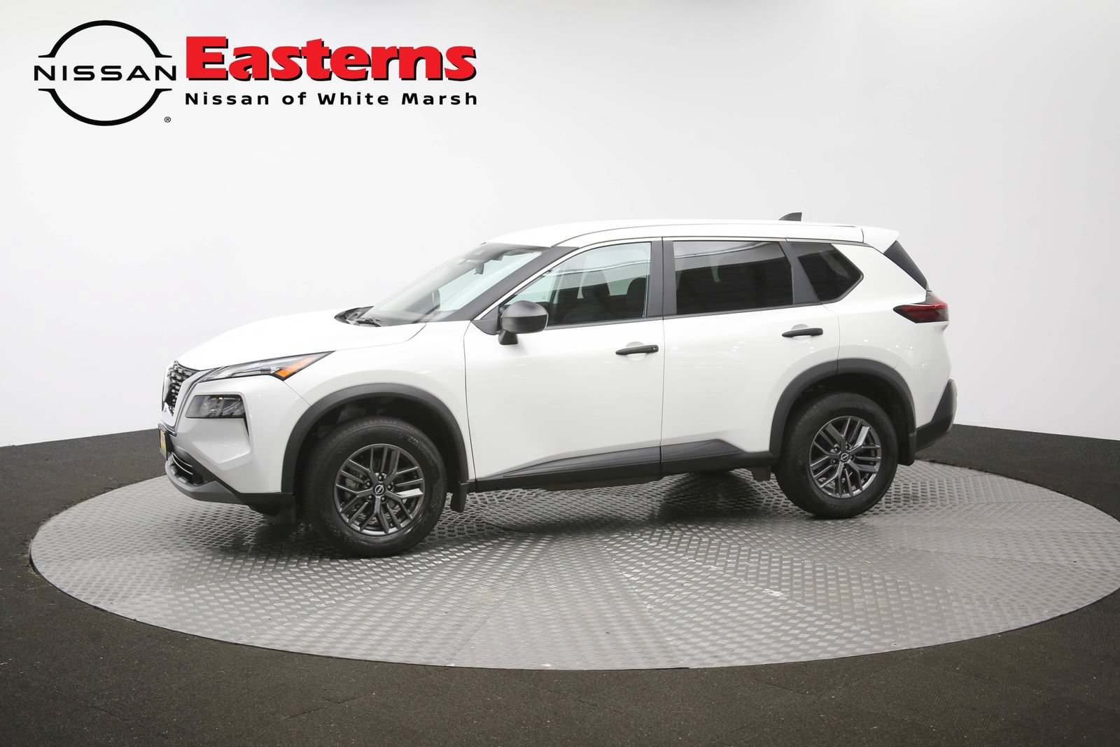 Used 2023 Nissan Rogue S AWD/4WD image 58