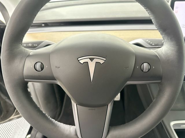 Used 2022 Tesla Model Y Performance image 19