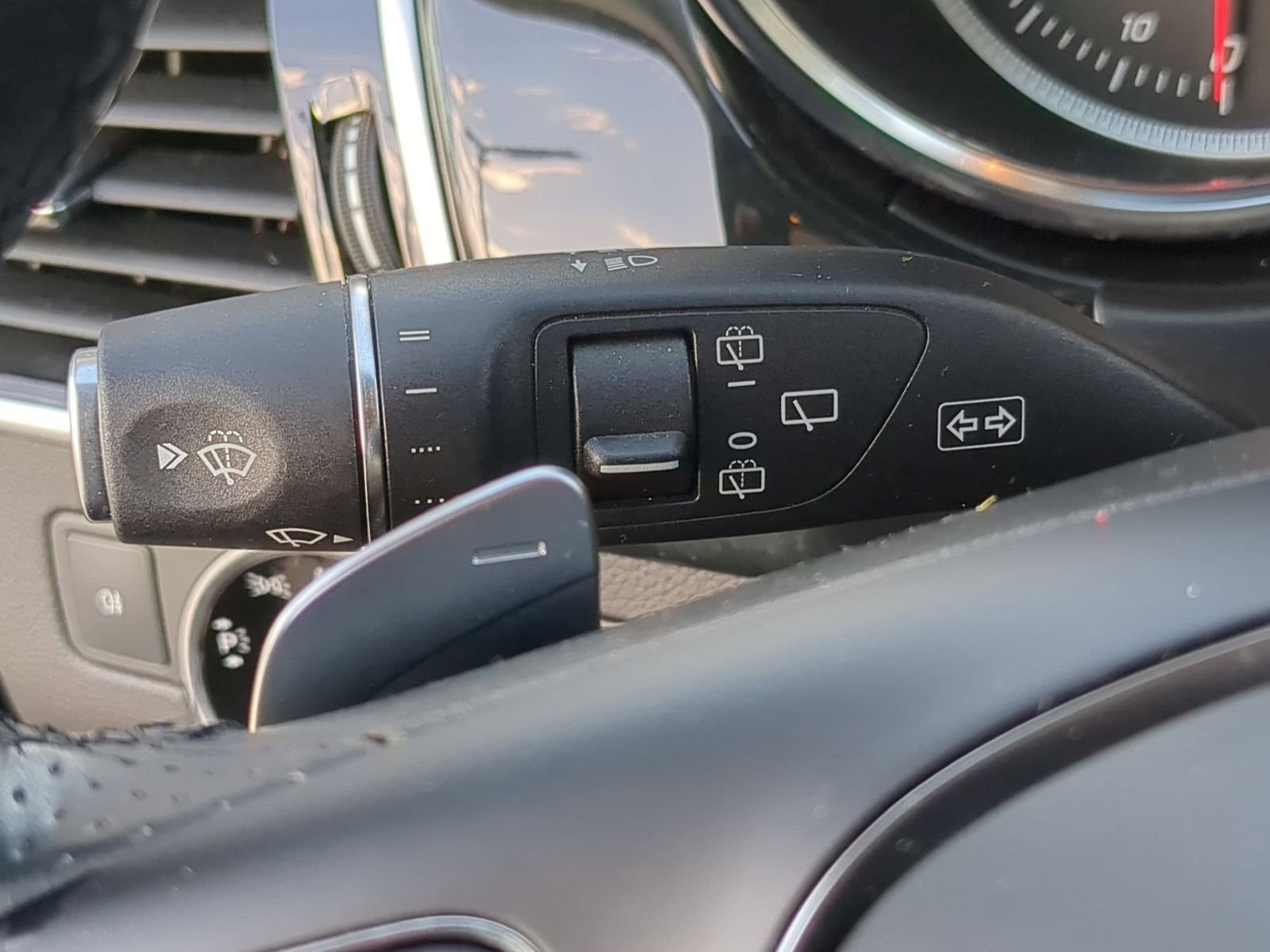 Used 2019 Mercedes-Benz GLS 450 4MATIC image 27