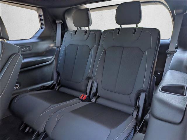 New 2025 Jeep Grand Cherokee L Laredo w/ Luxury Tech Group I AWD/4WD image 18
