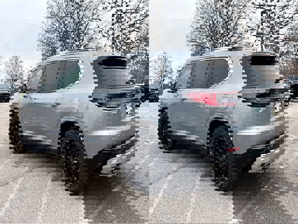 New 2026 GMC Acadia Denali w/ Super Cruise Package image 3