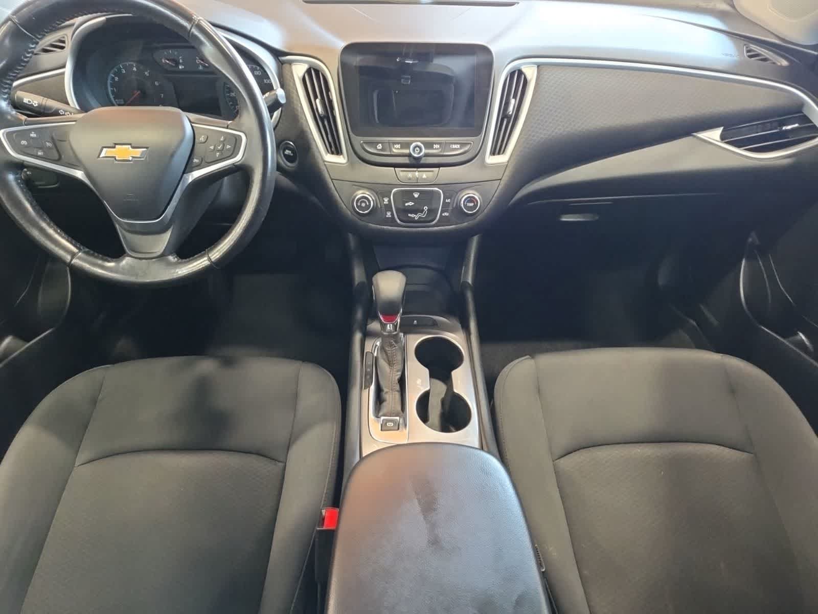 Used 2022 Chevrolet Malibu RS FWD image 26