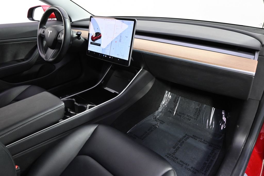 Used 2019 Tesla Model 3 Standard Range Plus image 15