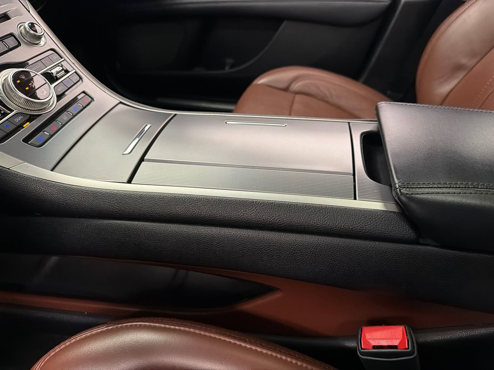 Used 2019 Lincoln MKZ Reserve image 26