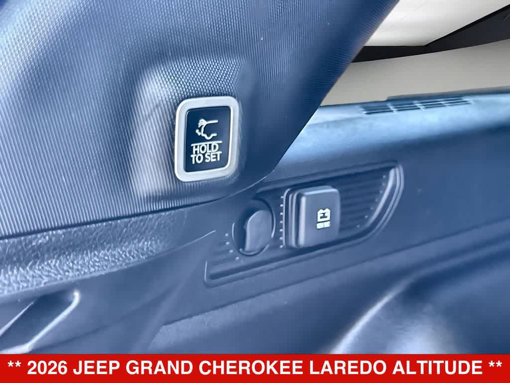 New 2026 Jeep Grand Cherokee Altitude AWD/4WD image 26