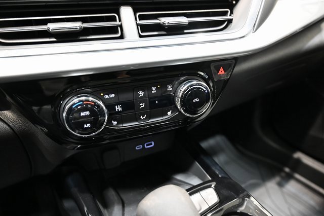 New 2026 GMC Canyon Elevation w/ Convenience Package image 17