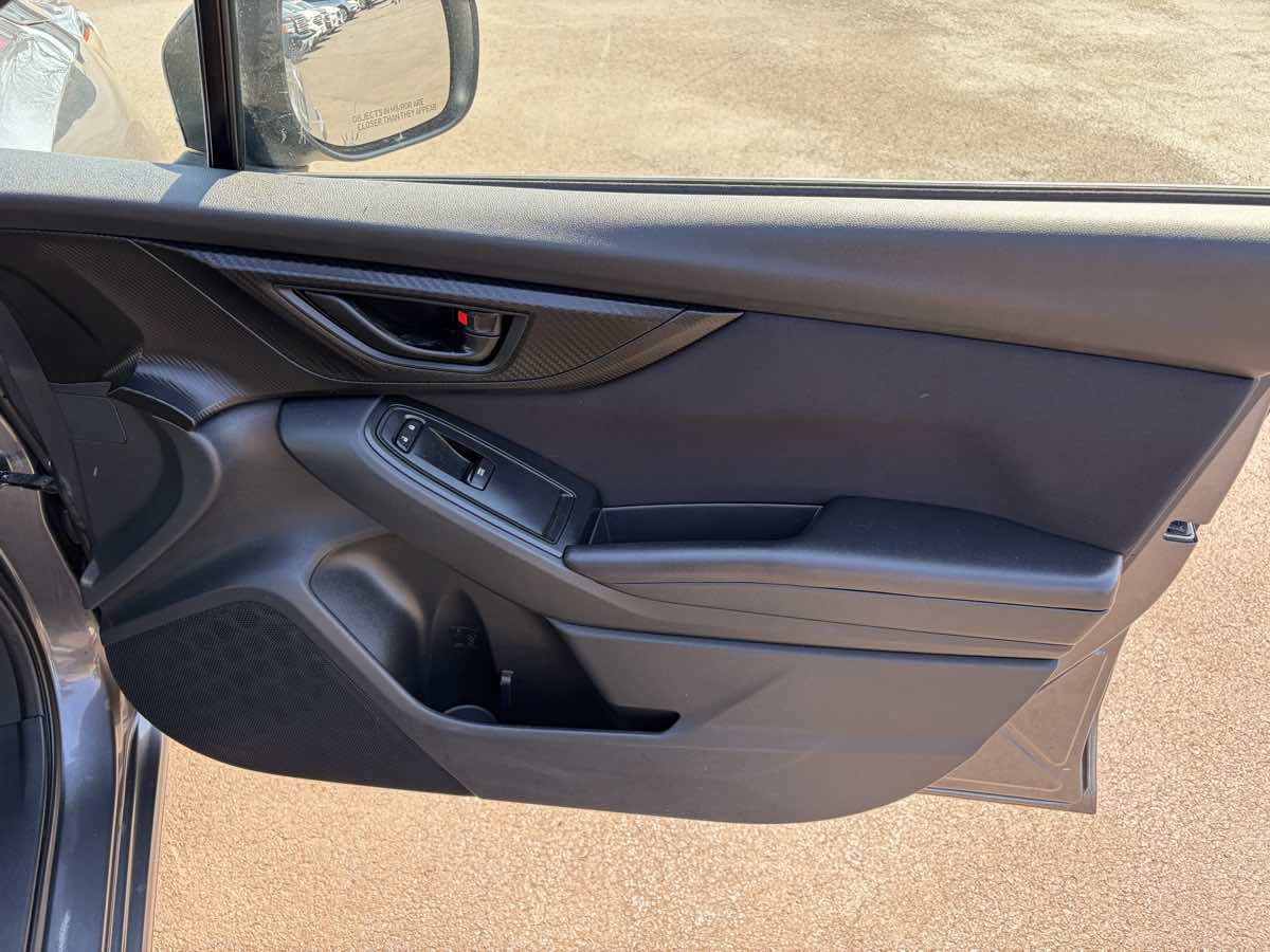 Used 2019 Subaru Impreza 2.0i AWD/4WD image 23