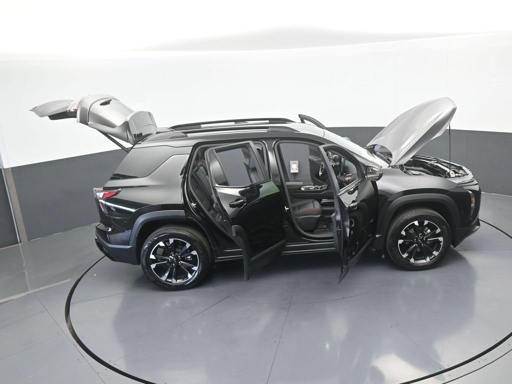Used 2025 Chevrolet Equinox RS FWD image 69