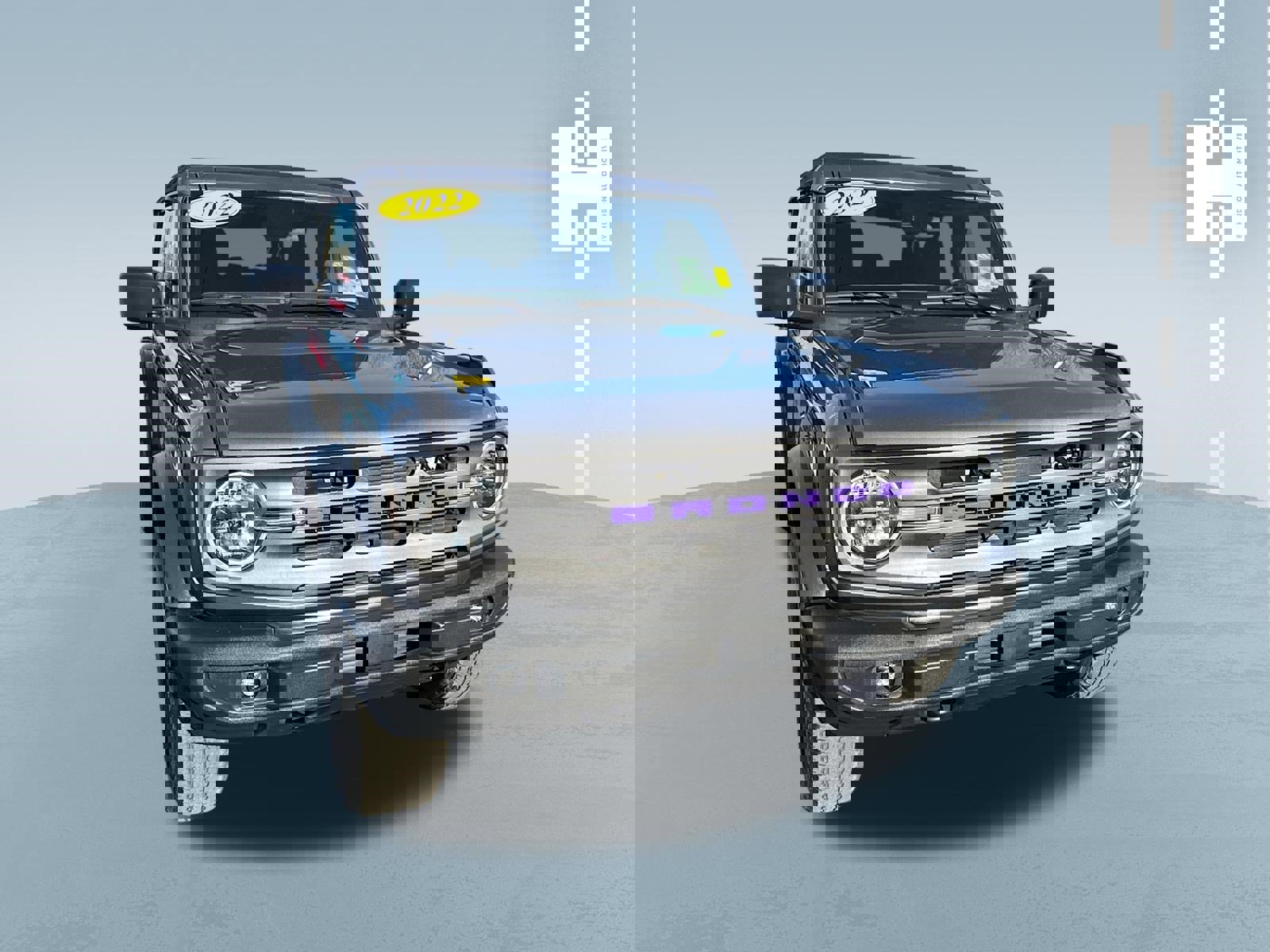 Used 2022 Ford Bronco Big Bend image 2