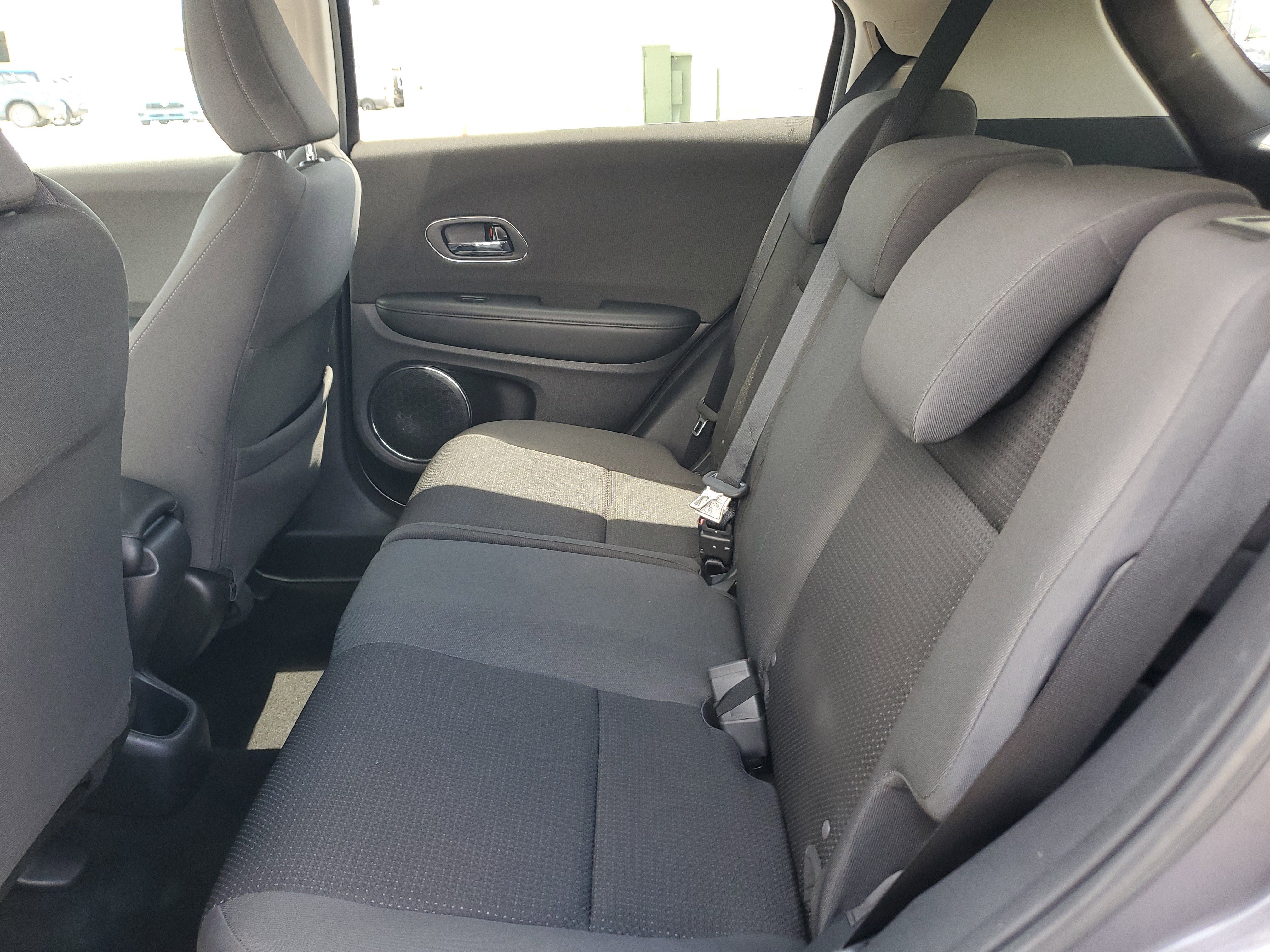 Used 2022 Honda HR-V EX image 12