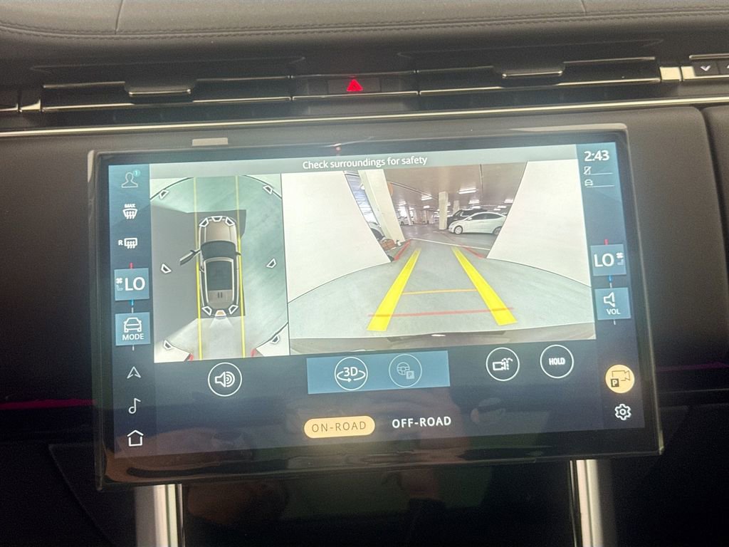 New 2026 Land Rover Range Rover SE image 14