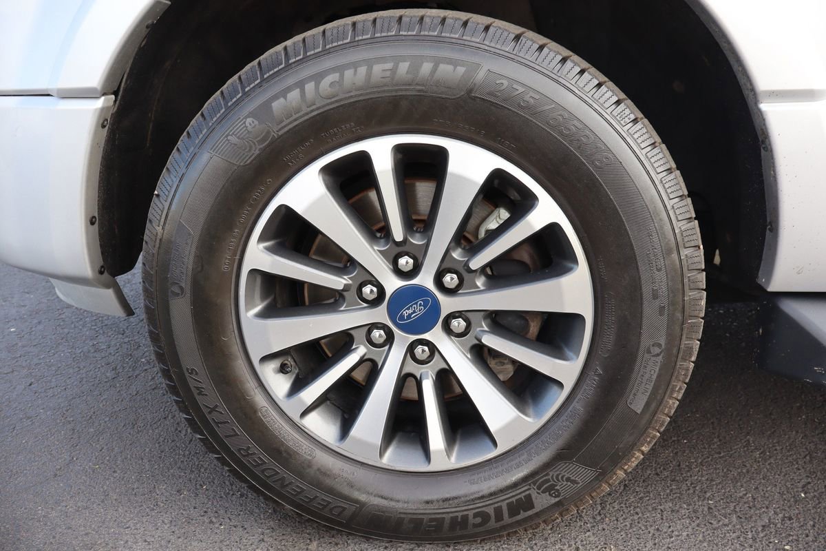 Used 2015 Ford Expedition EL XLT w/ Equipment Group 202A image 42