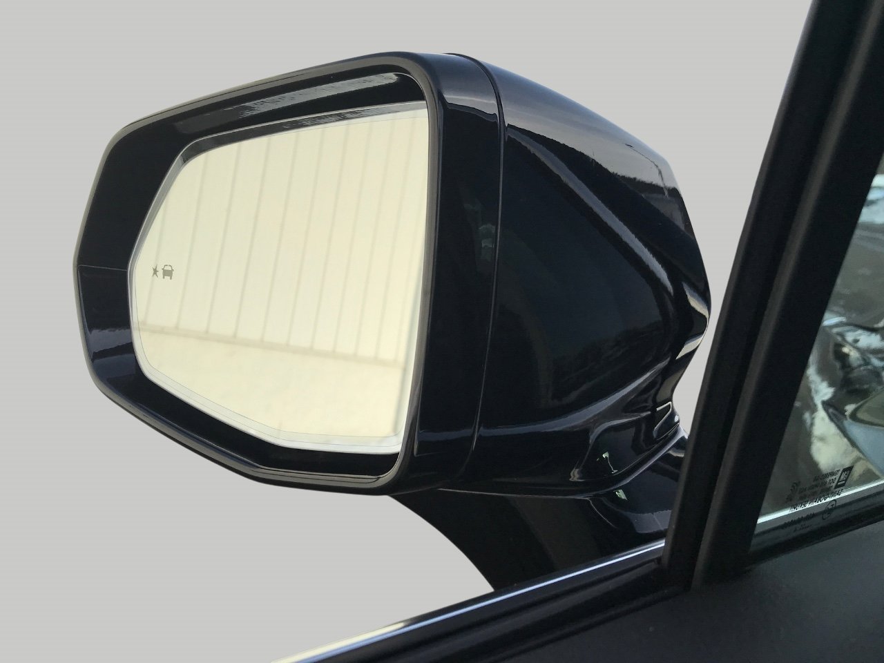 Certified 2025 Cadillac XT5 Premium Luxury image 20