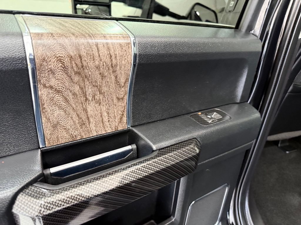 Used 2019 Ford F250 Lariat w/ Lariat Ultimate Package AWD/4WD image 20