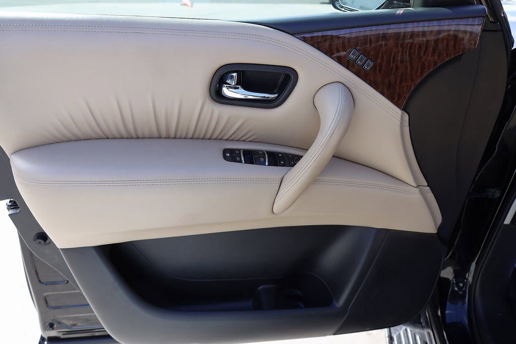 Used 2018 Nissan Armada Platinum image 10
