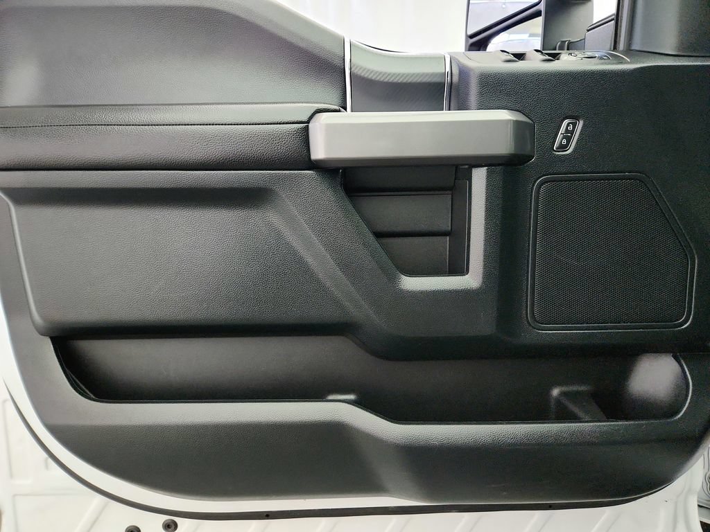 Used 2019 Ford F150 XLT w/ Equipment Group 302A Luxury AWD/4WD image 20