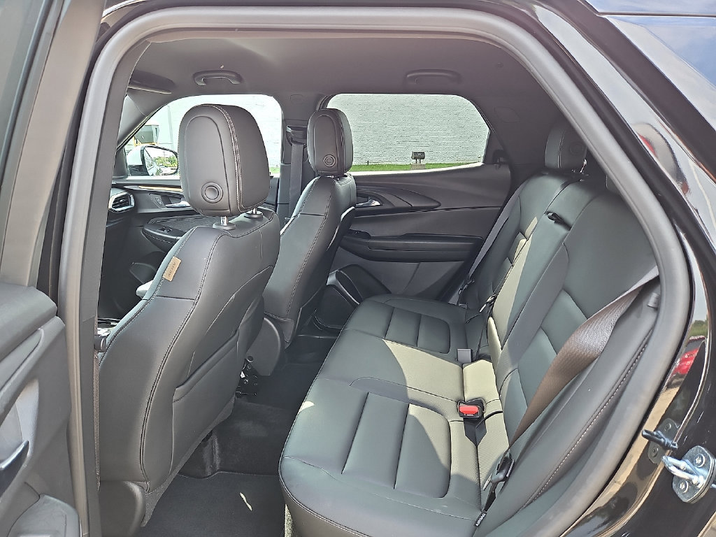 Used 2023 Chevrolet TrailBlazer ACTIV w/ Convenience Package AWD/4WD image 13
