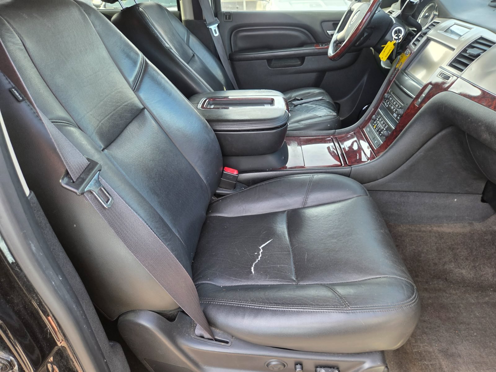 Used 2013 Cadillac Escalade ESV Premium RWD image 14