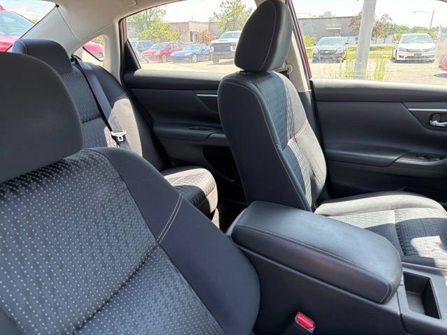 Used 2017 Nissan Altima 2.5 SV FWD image 23