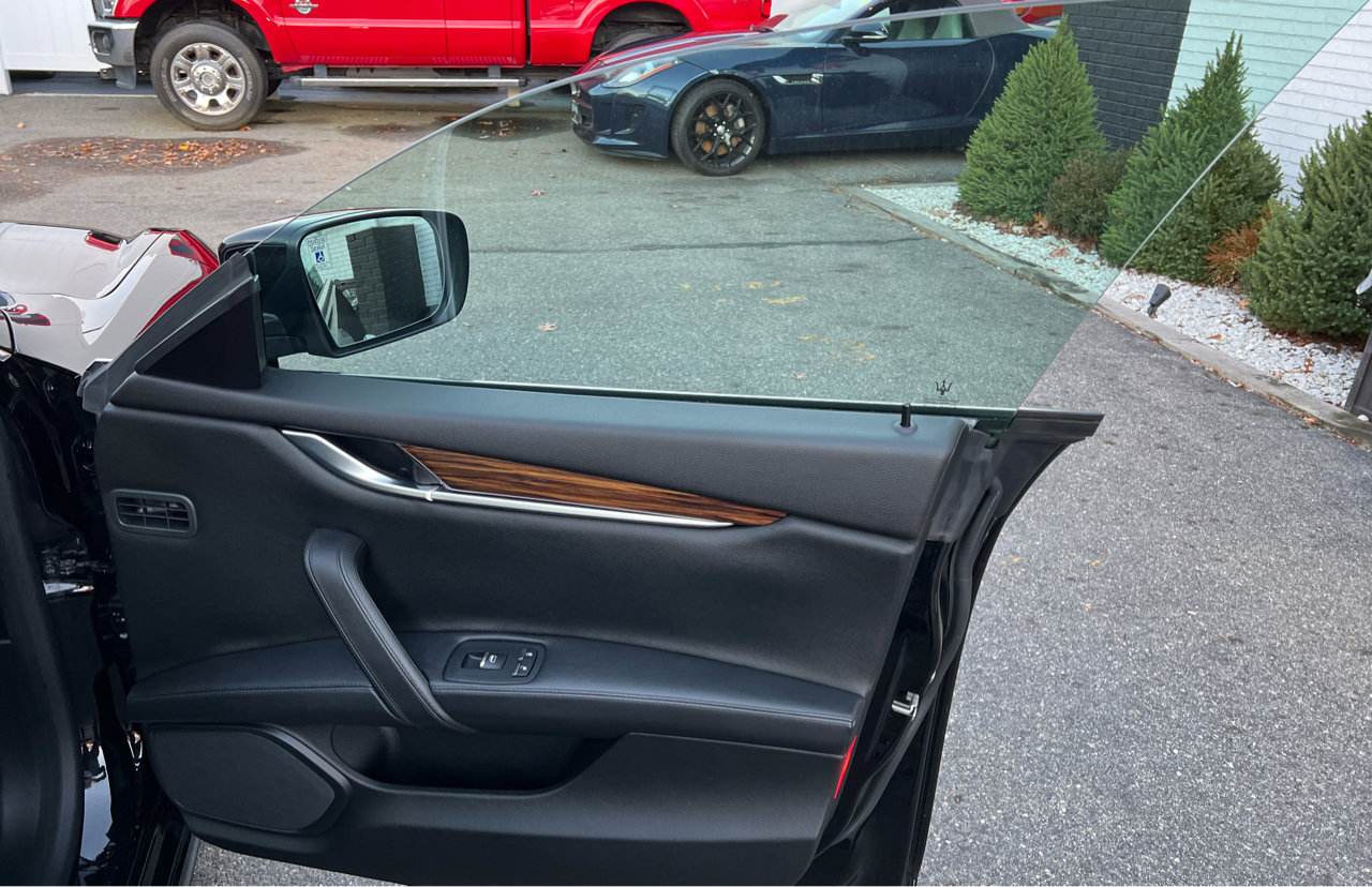 Used 2014 Maserati Ghibli S Q4 image 22