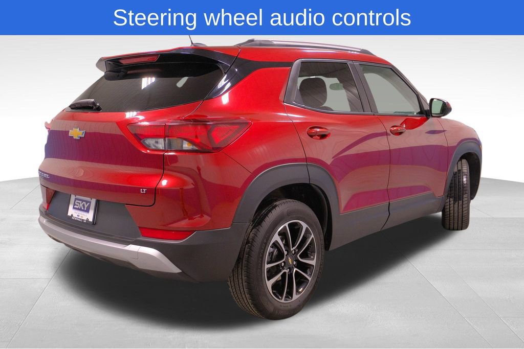 Used 2025 Chevrolet TrailBlazer LT image 7