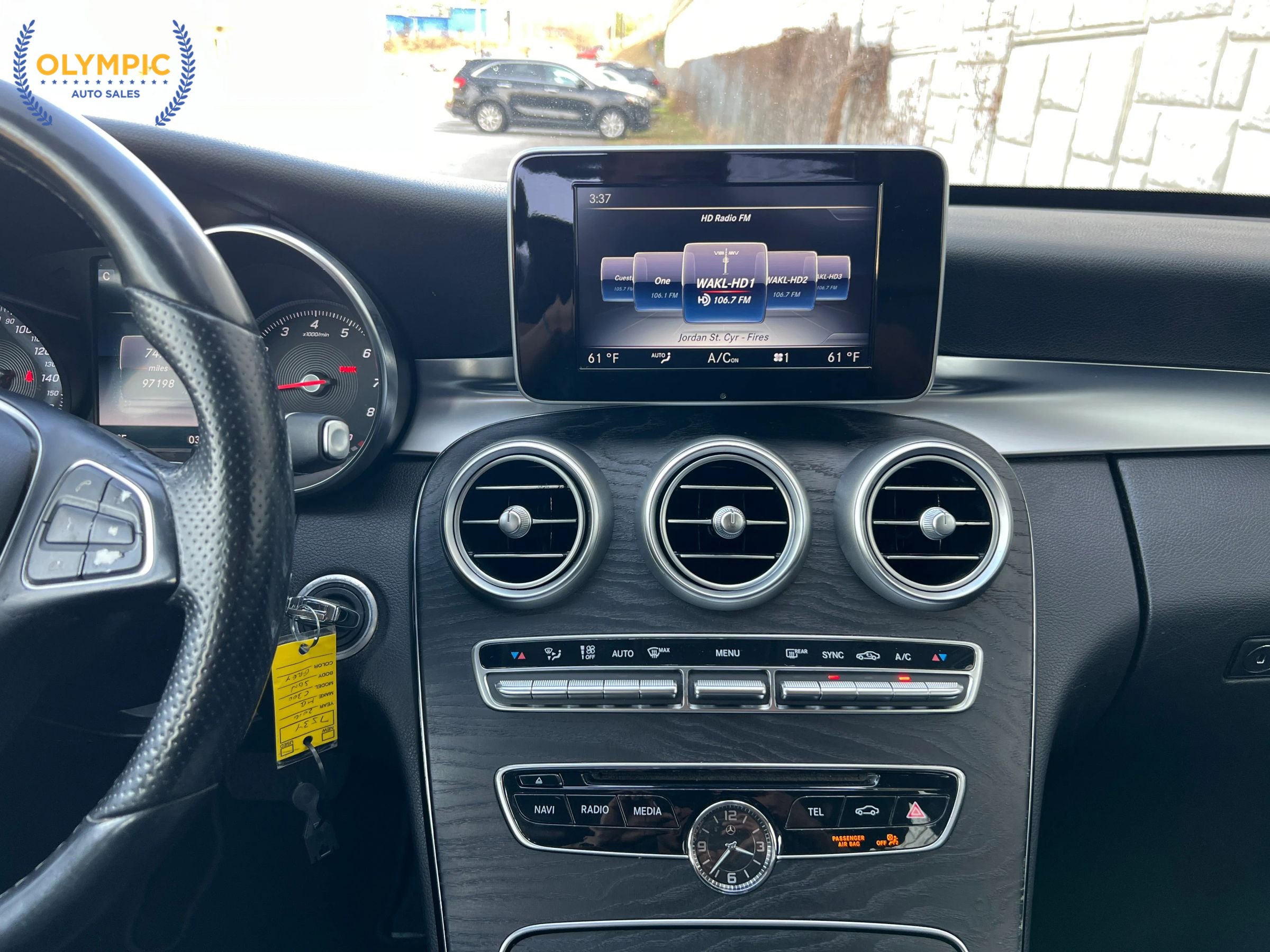 Used 2016 Mercedes-Benz C 300 4MATIC Sedan w/ Premium 1 Package image 26