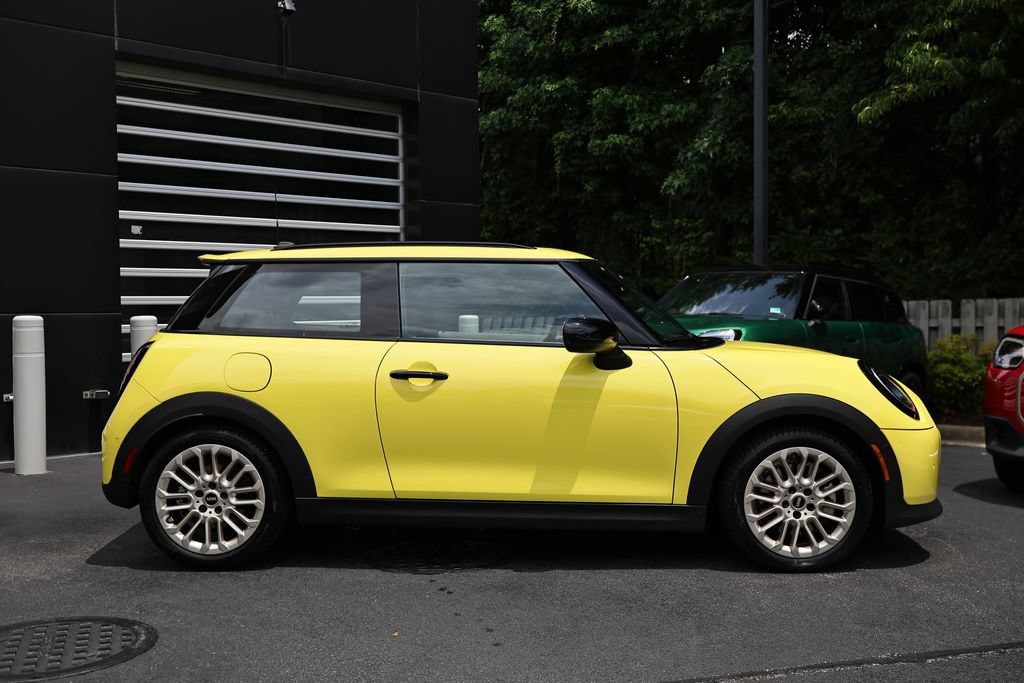 Used 2025 MINI Cooper S FWD image 4