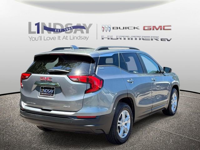 Certified 2021 GMC Terrain SLE w/ Driver Convenience Package AWD/4WD image 2